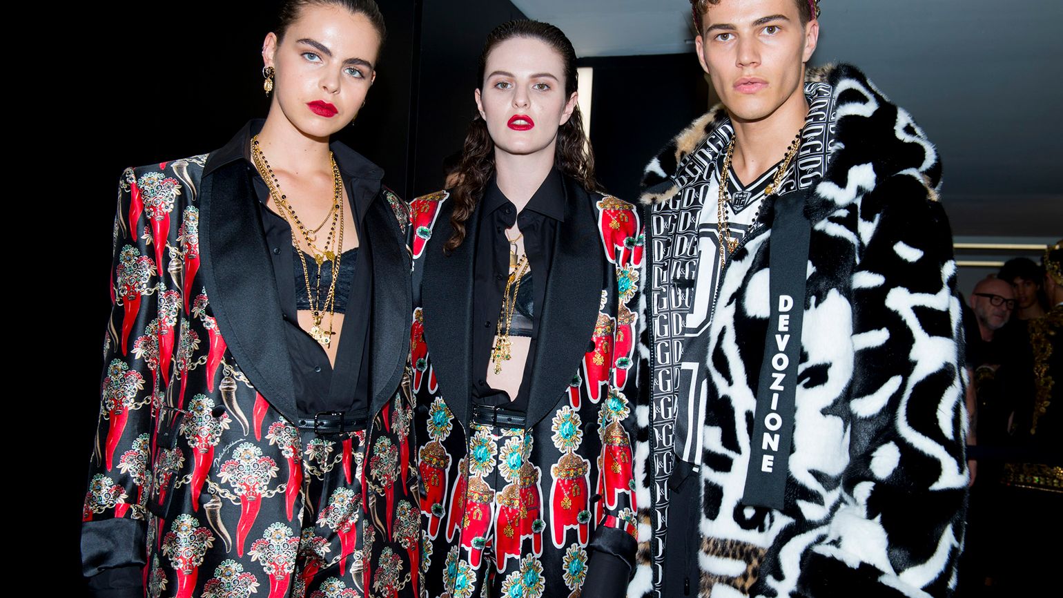 Milan Dolce & Gabbana 写真集／ACミラン特別コラボ Cher, Demi Moore & Anitta Attend Dolce & Gabbana's 'From the Heart