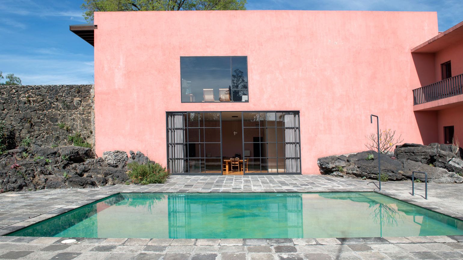 Jorge Covarrubias restores Luis Barragán's Casa Prieto-Lopez