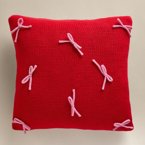 Knitted Bow Cushion