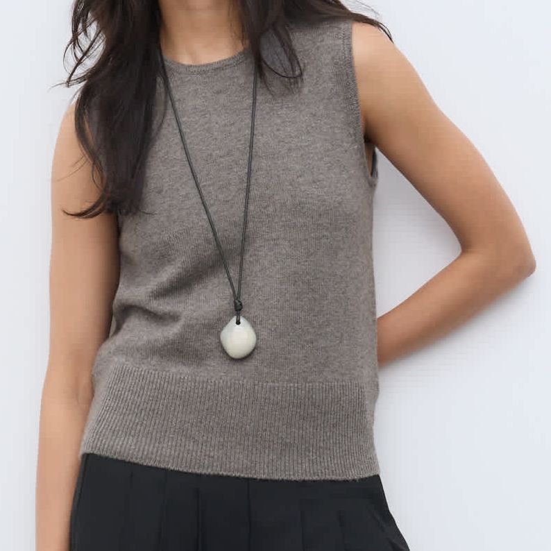 Merino Wool Rich Knitted Vest With Cashmere