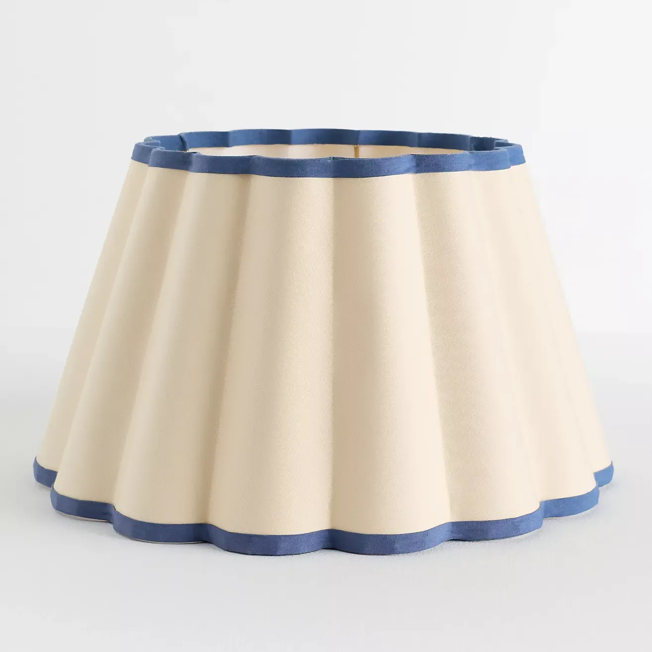 Scalloped Empire Fabric Trimmed Lamp Shade
