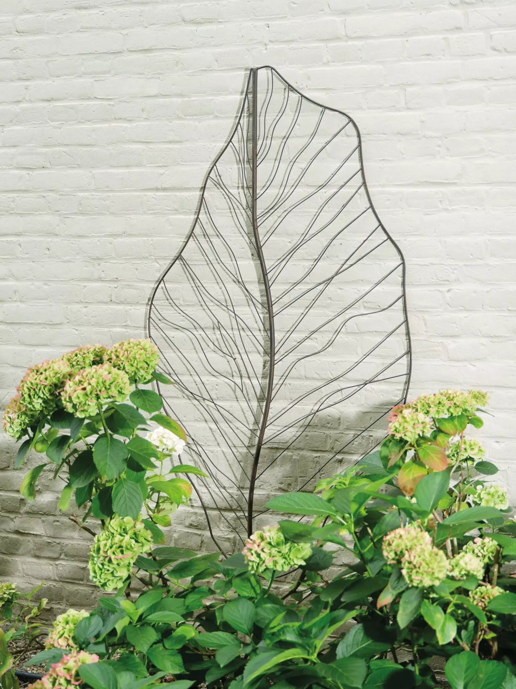 Kaemingk Decorative Leaf Stake Garden Ornament, Black
