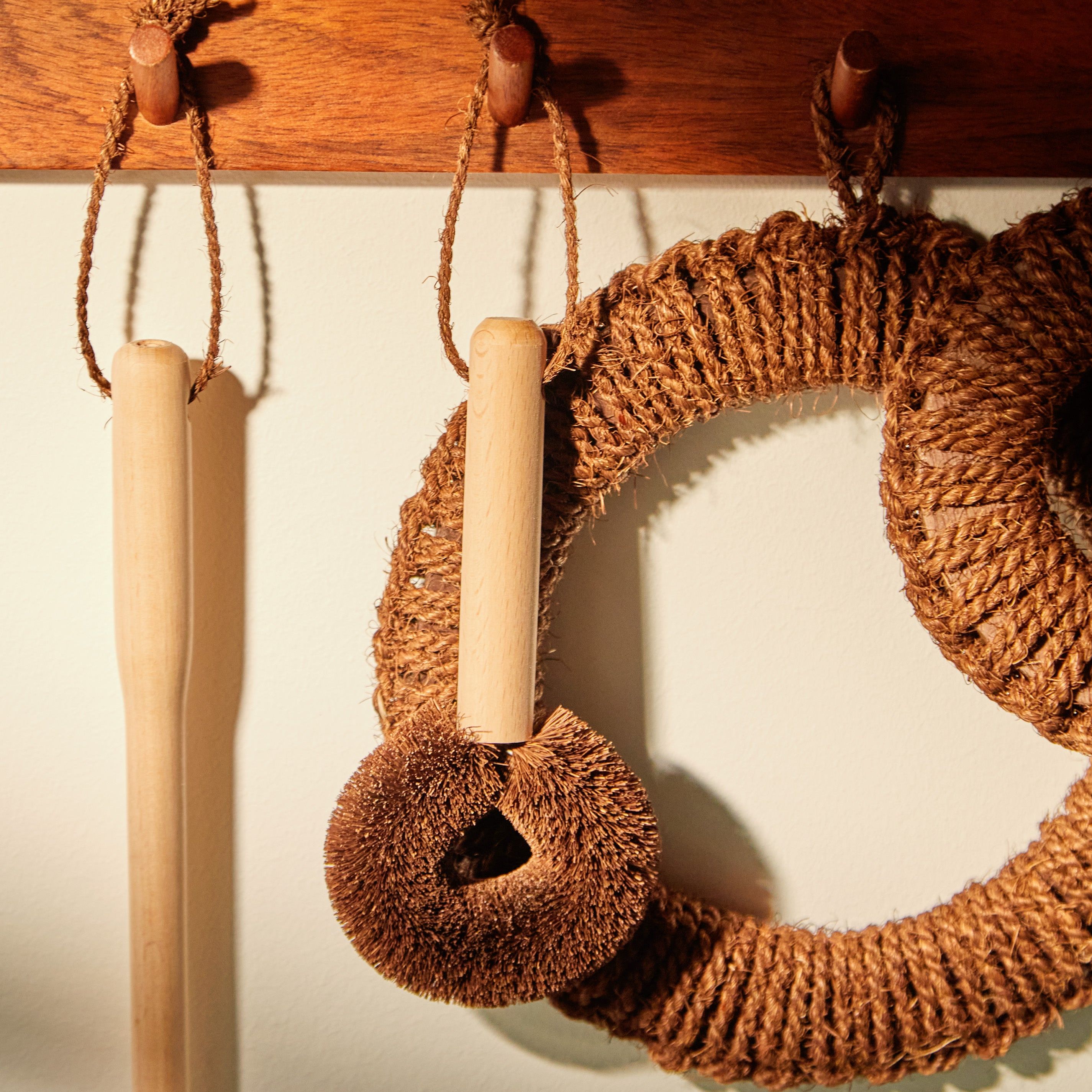 Tawashi Skillet Brush With Beech Handle