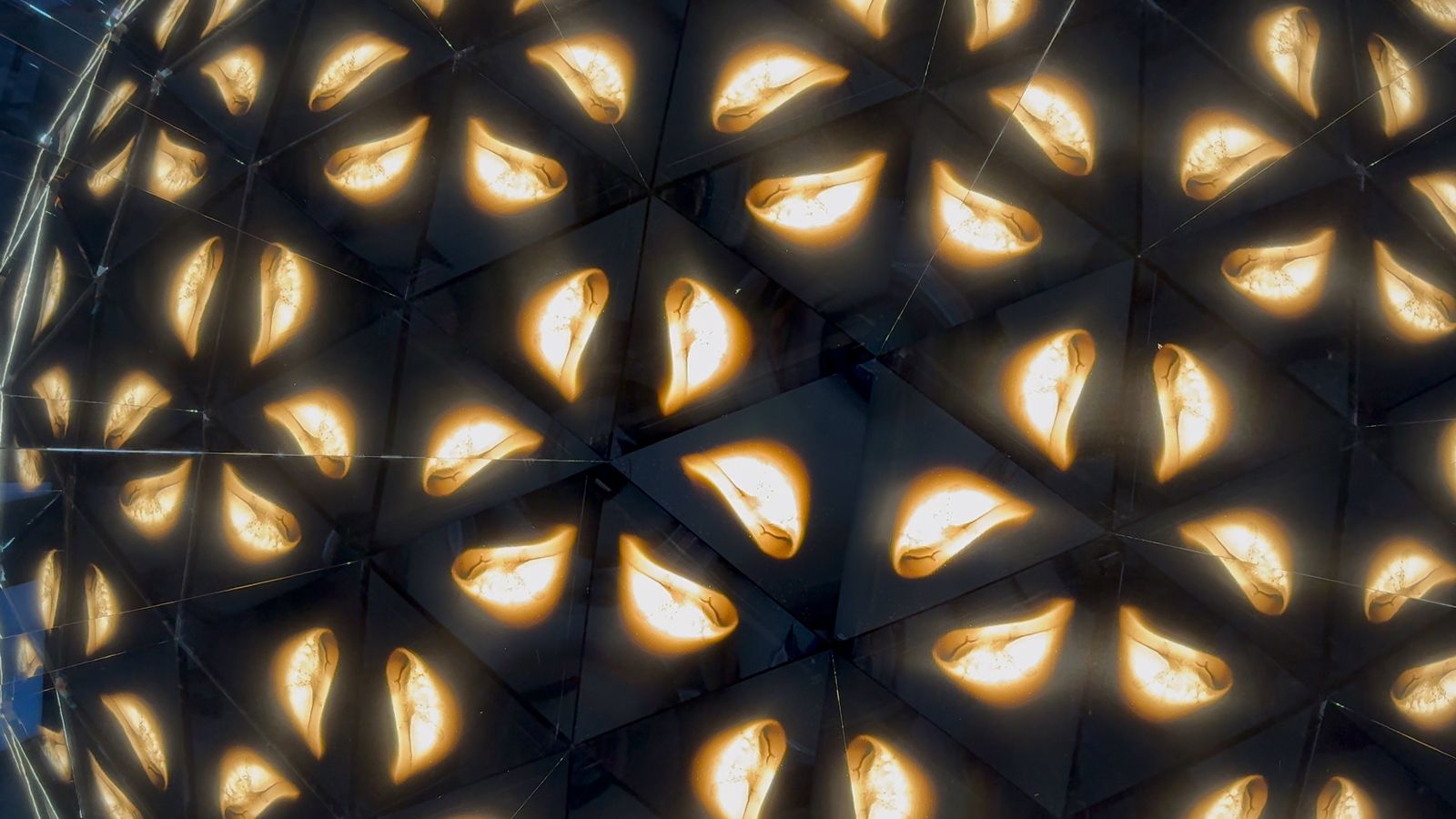 Olafur Eliasson's 'Open' at MOCA illuminates Los Angeles | Wallpaper*