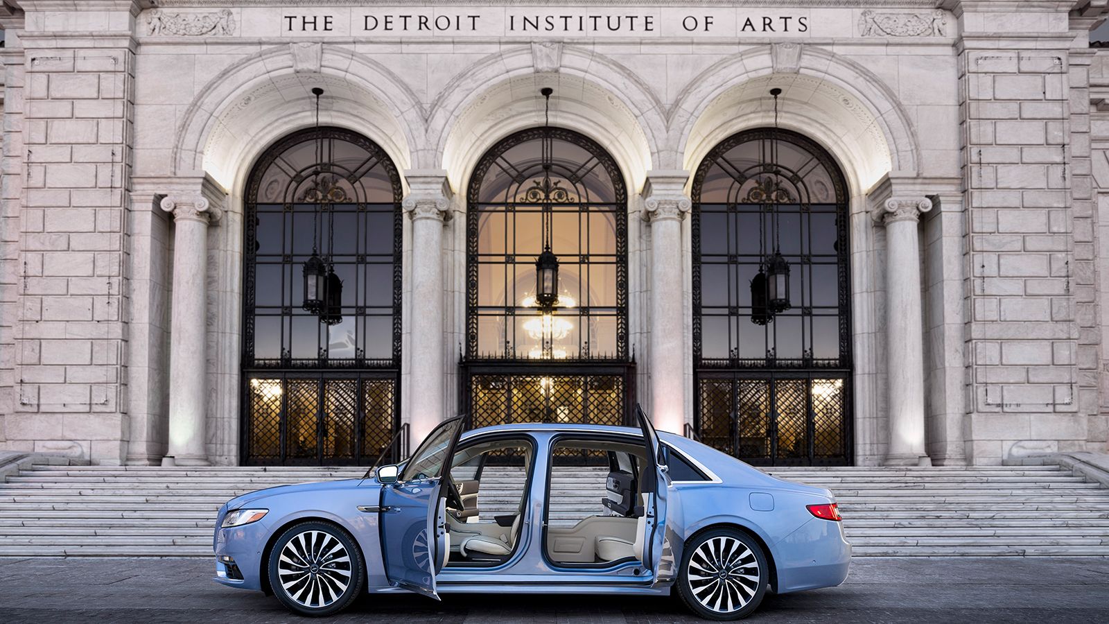 Me \u0026 My Car: Restored '62 Lincoln 'was literally in pieces', image size:1600x900