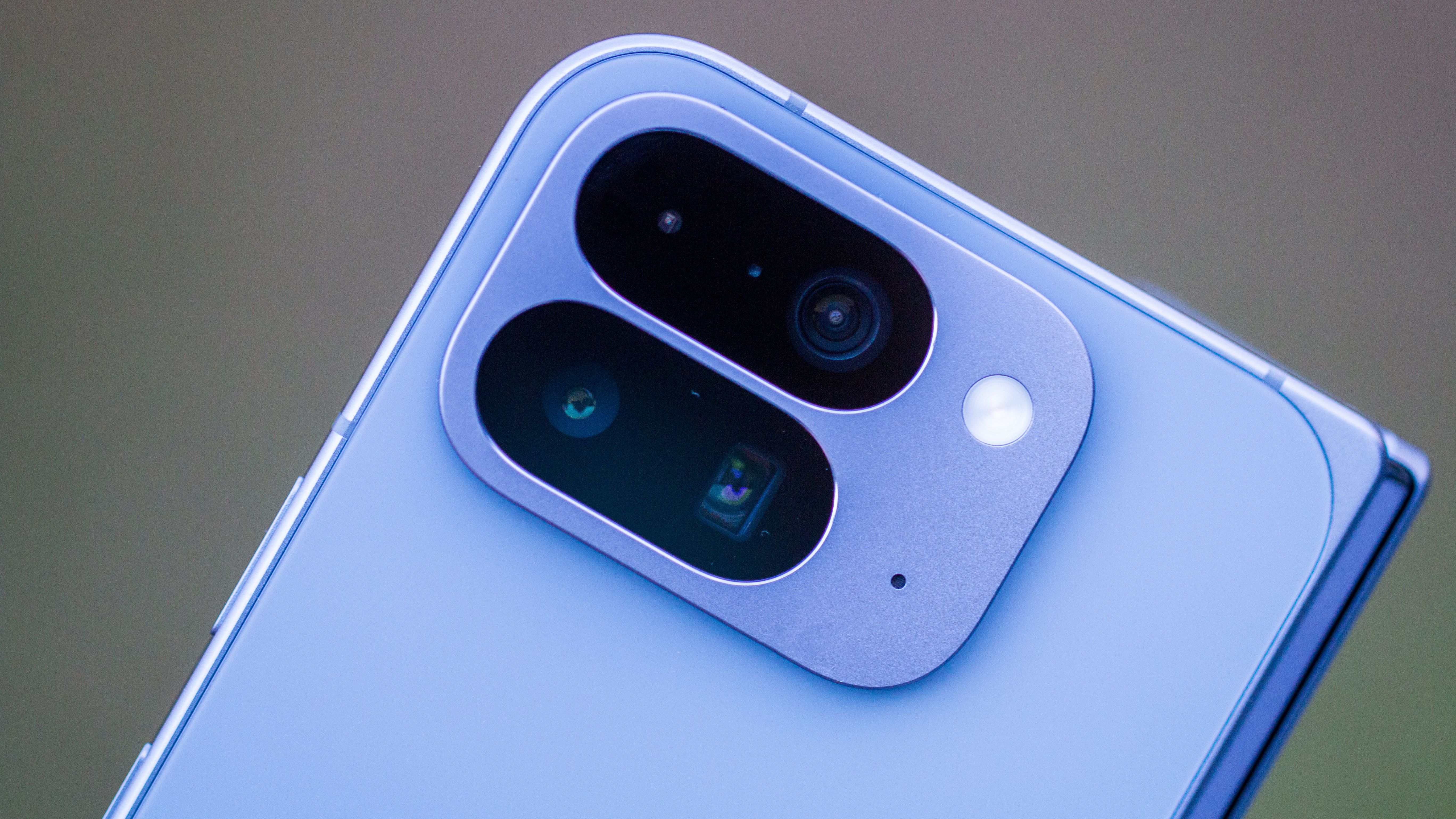 Google Pixel 10 Pro Fold Review