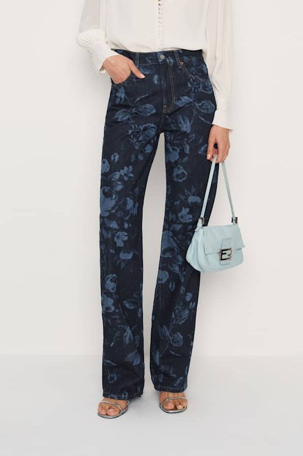 Val 90s Mid Rise Straight Jeans