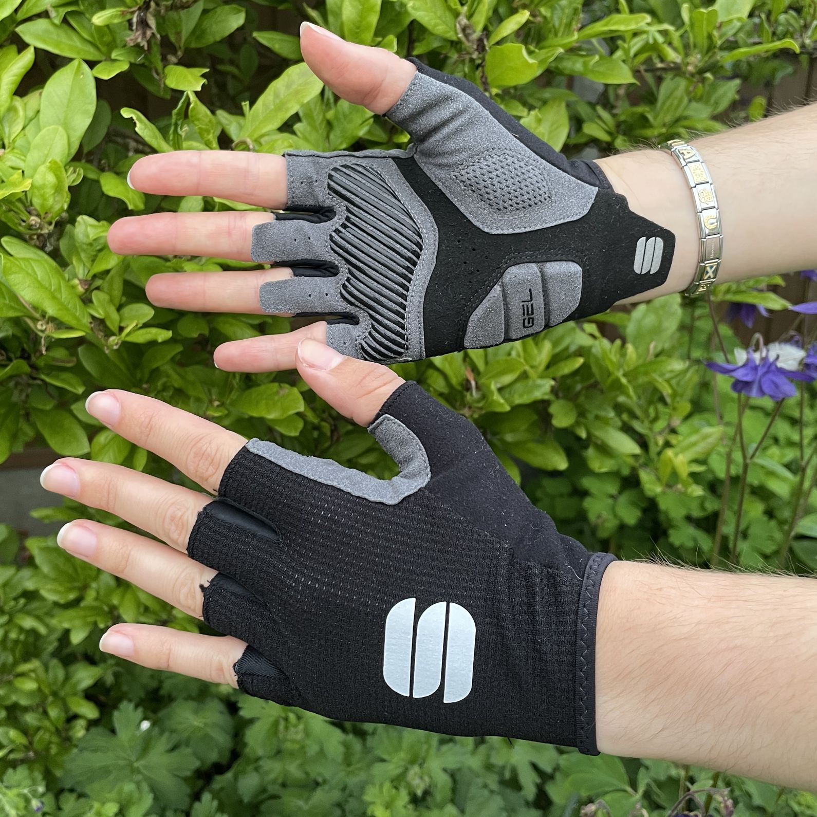 Sportful Total Comfort W worn by a women