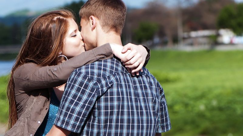 Үш секс үшін бір әйел