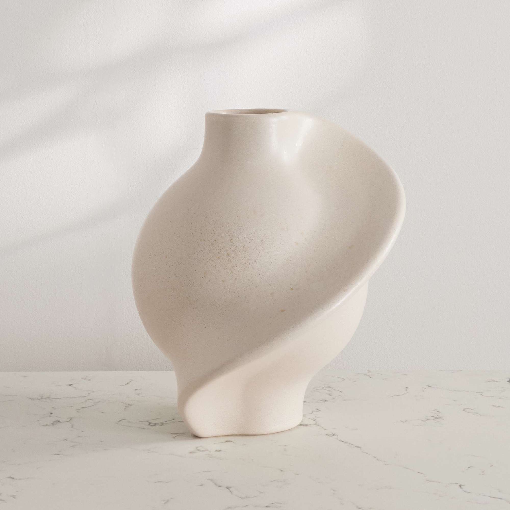 Pirout 01 Ceramic Vase