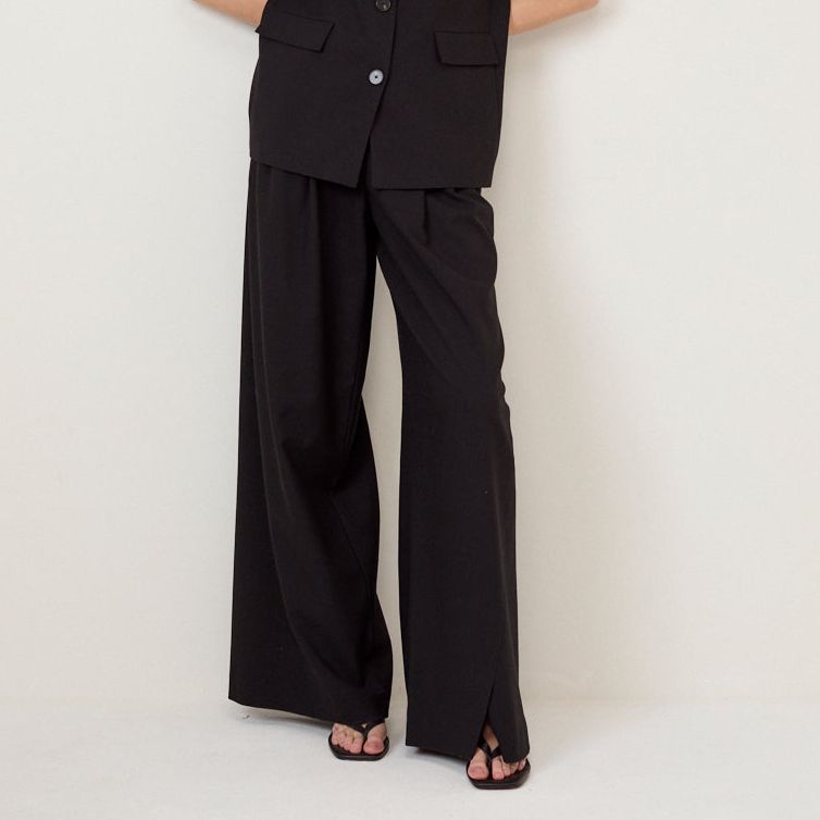Black Pleated Wide Leg Trousers