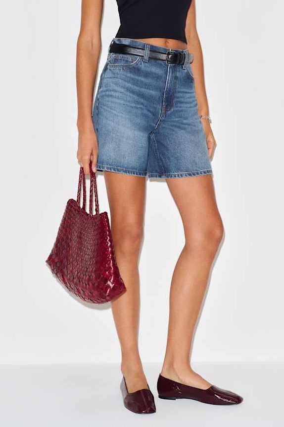 Saige High Rise 4amp;rdquo; Jean Shorts