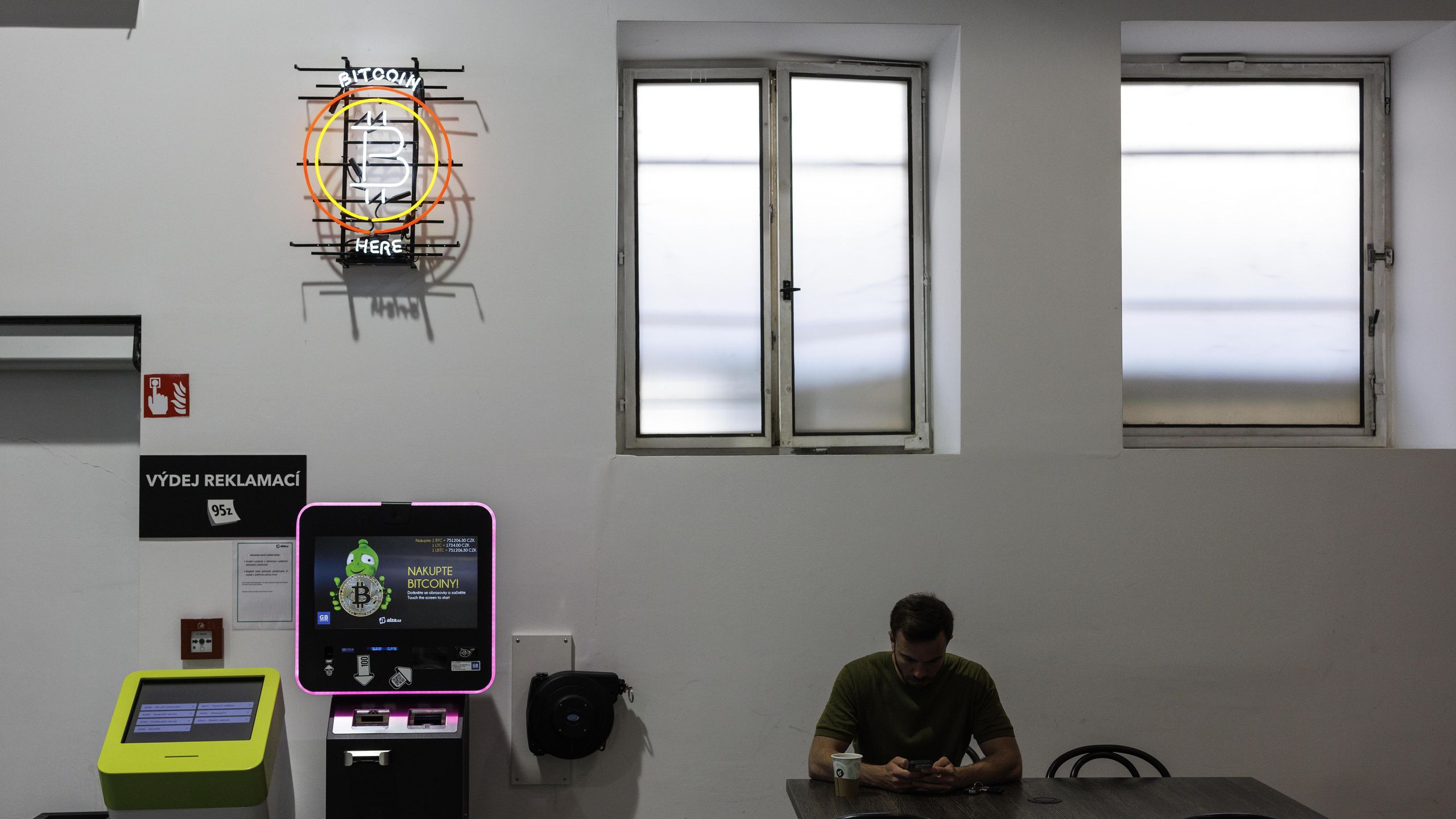 Crypto: A sell-off hits digital currencies | The Week