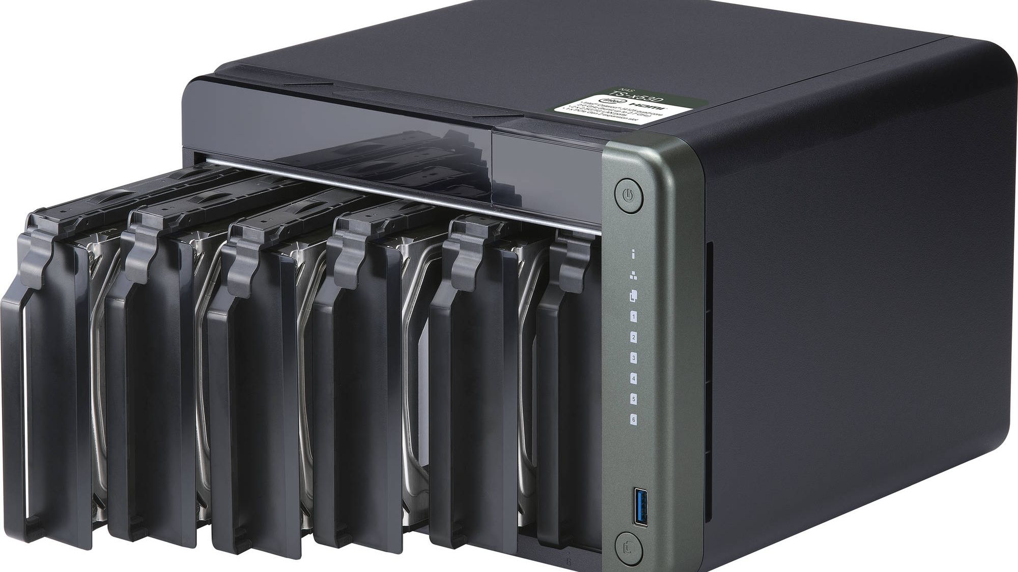 QNAP　4 Bay Professional grade NAS QNAP Launches Speedy Gaming NAS With 2.5 GbE Networking | Tom's