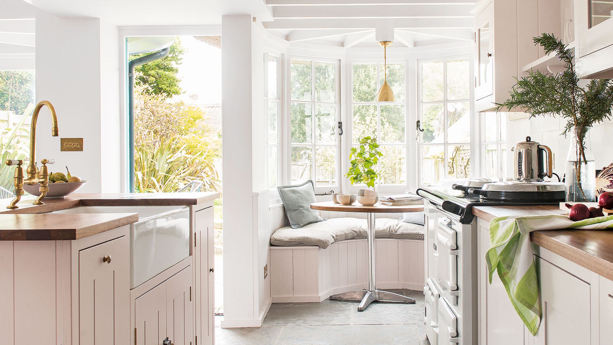 Small U Shaped Kitchen Ideas