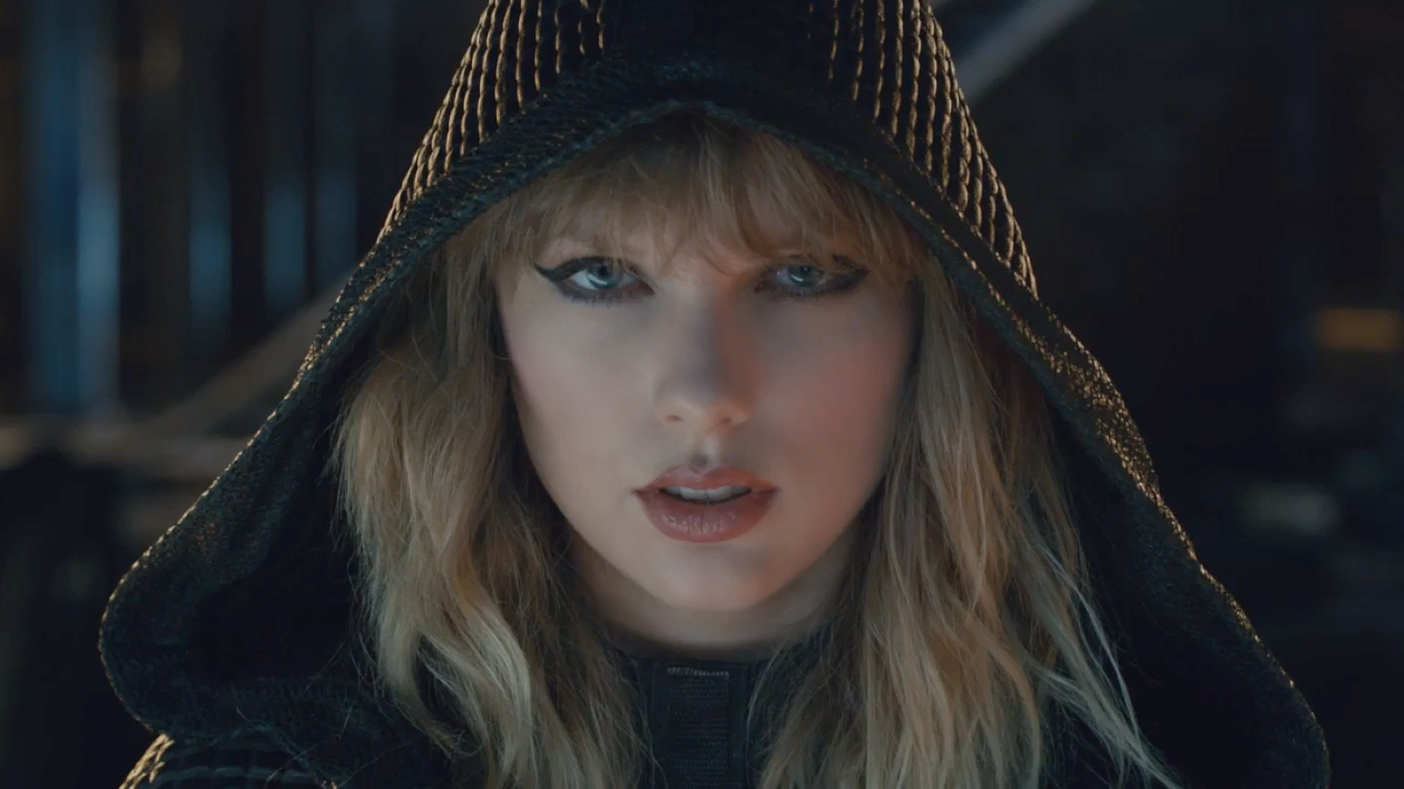 Taylor Swift's new music video is an elaborate cyborg showdown