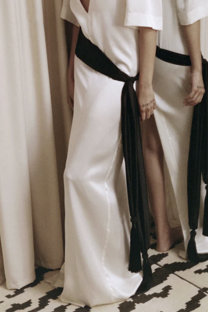 J&amp;eacute;a, Tassel Cummerbund