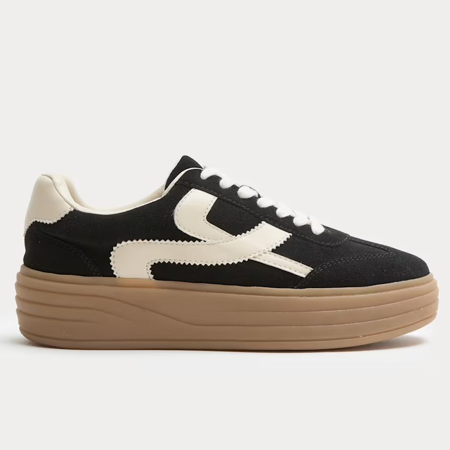 M&amp;amp;S, Platform Trainers