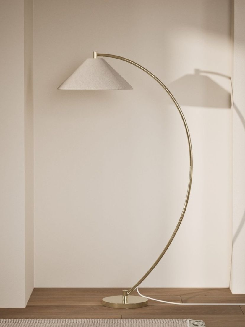 Andie Curved Floor Lamp