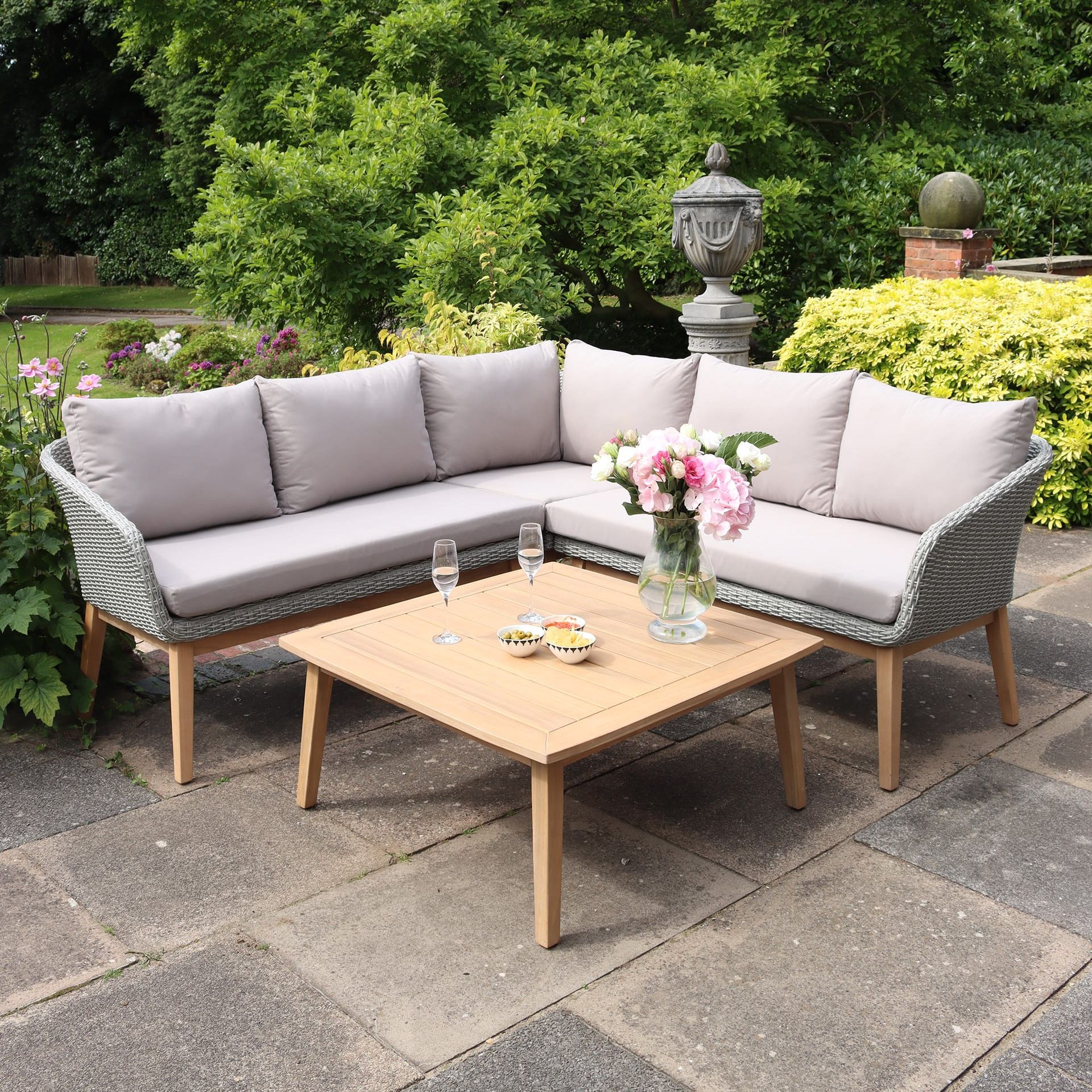 Sol Corner Lounge Set