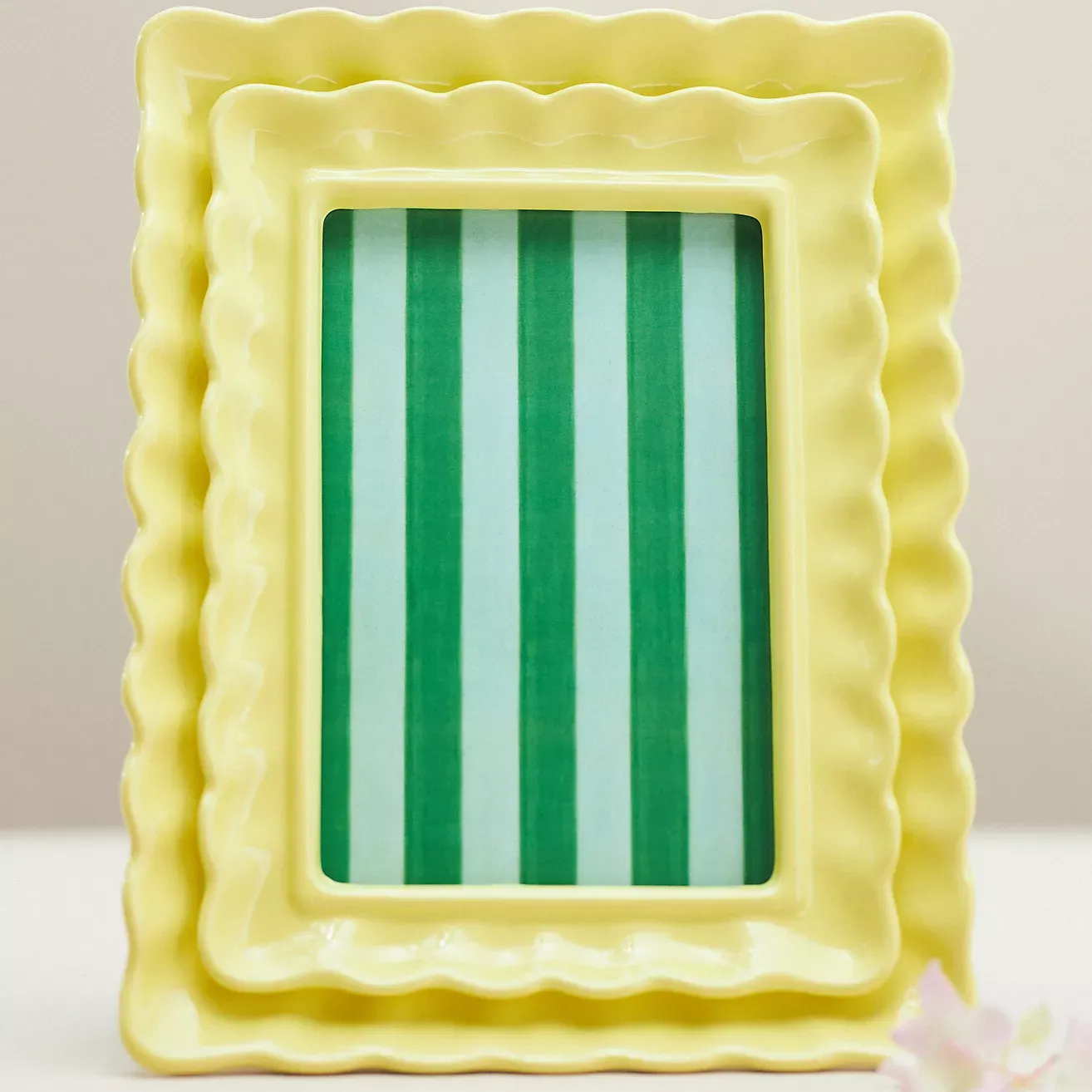 Maeve Scalloped Stoneware Picture Frame
