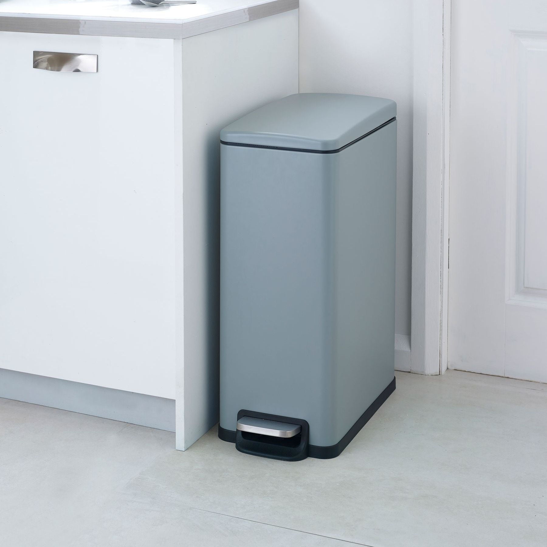 Gray 45l Slim Soft Close Paddle Bin - Size One