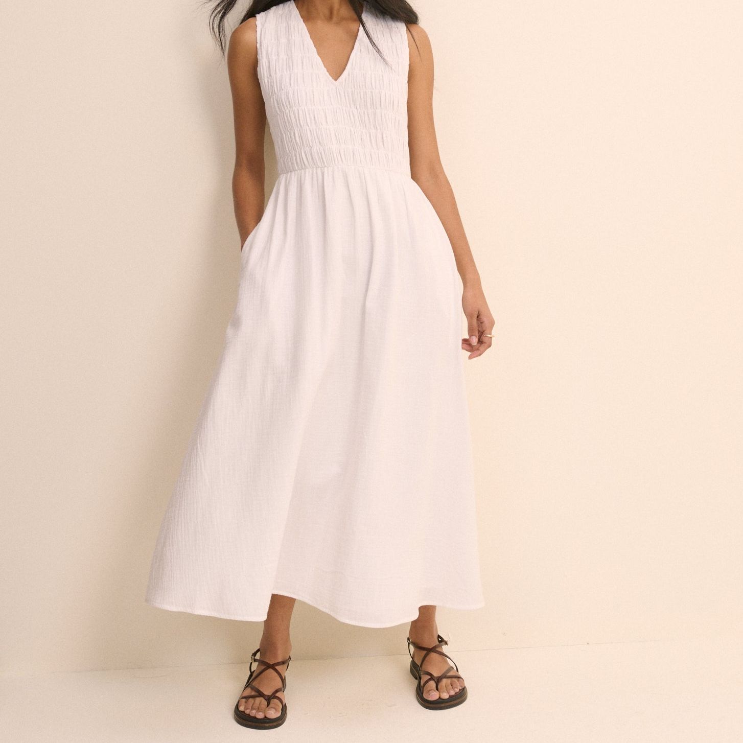White Sleeveless Audrey Midi Dress