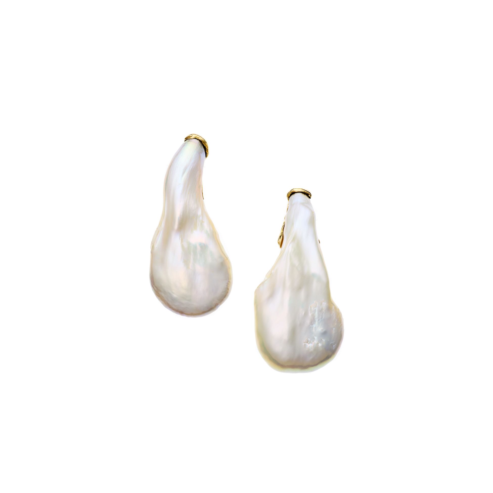 Mother of pearl droplet earrings