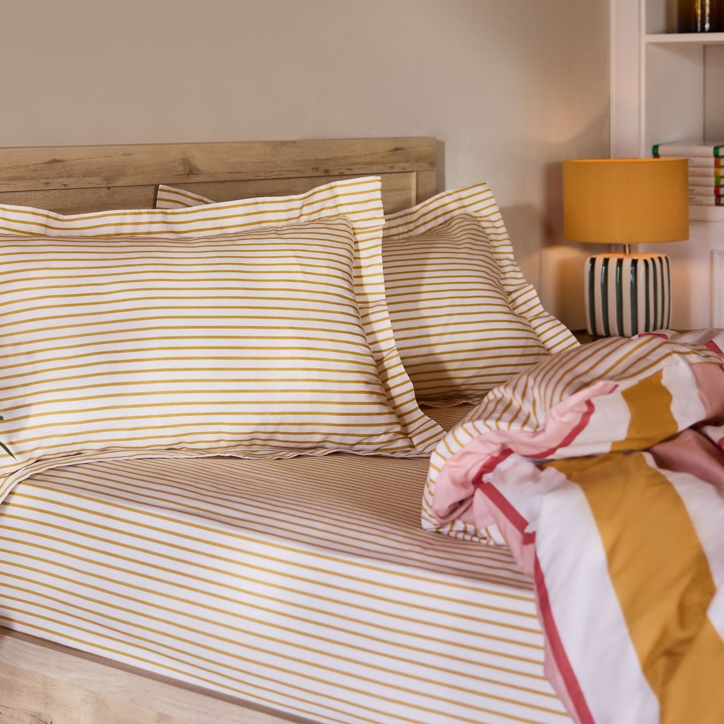 Set of 2 Ochre Stripe Pillowcase - Size Oxford