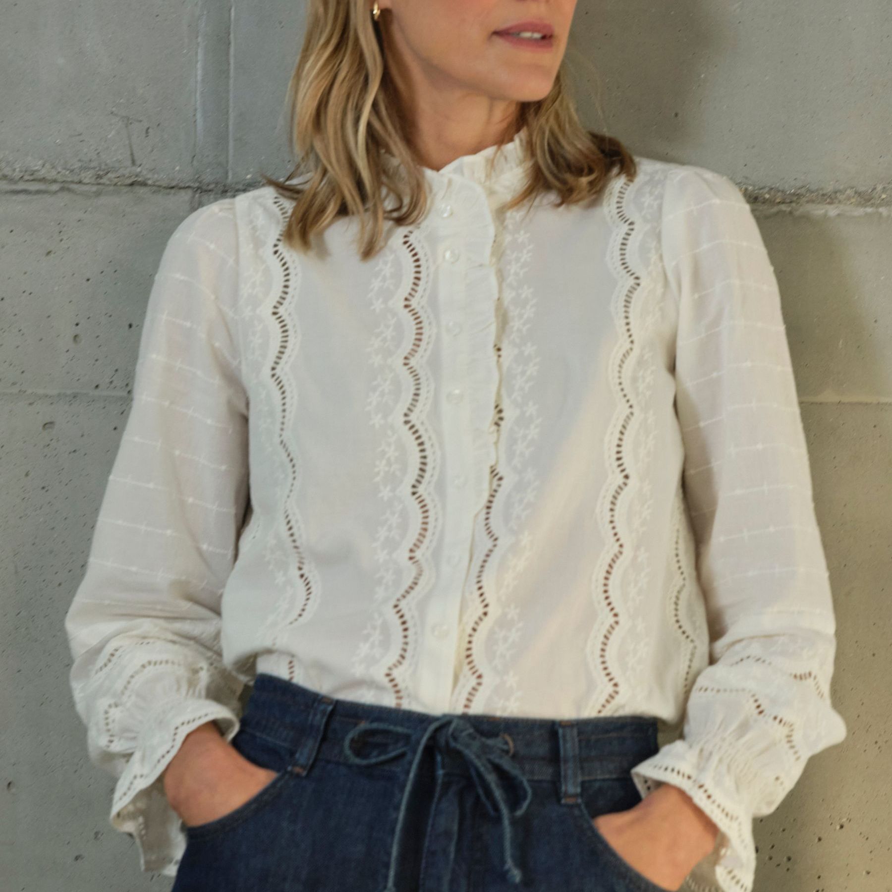 Pia Ivory Regular Blouse
