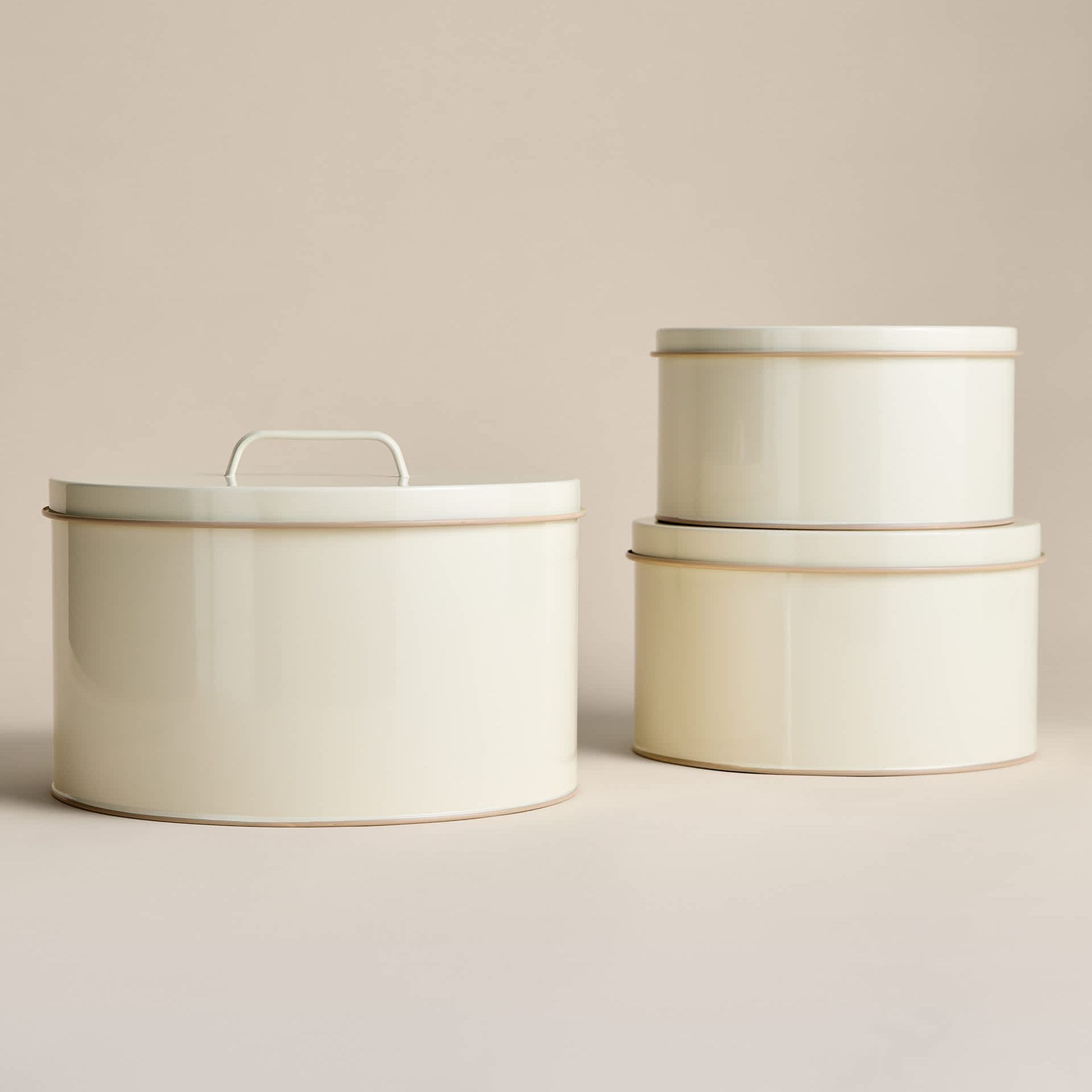 Set of 3 Metal Cake Tins