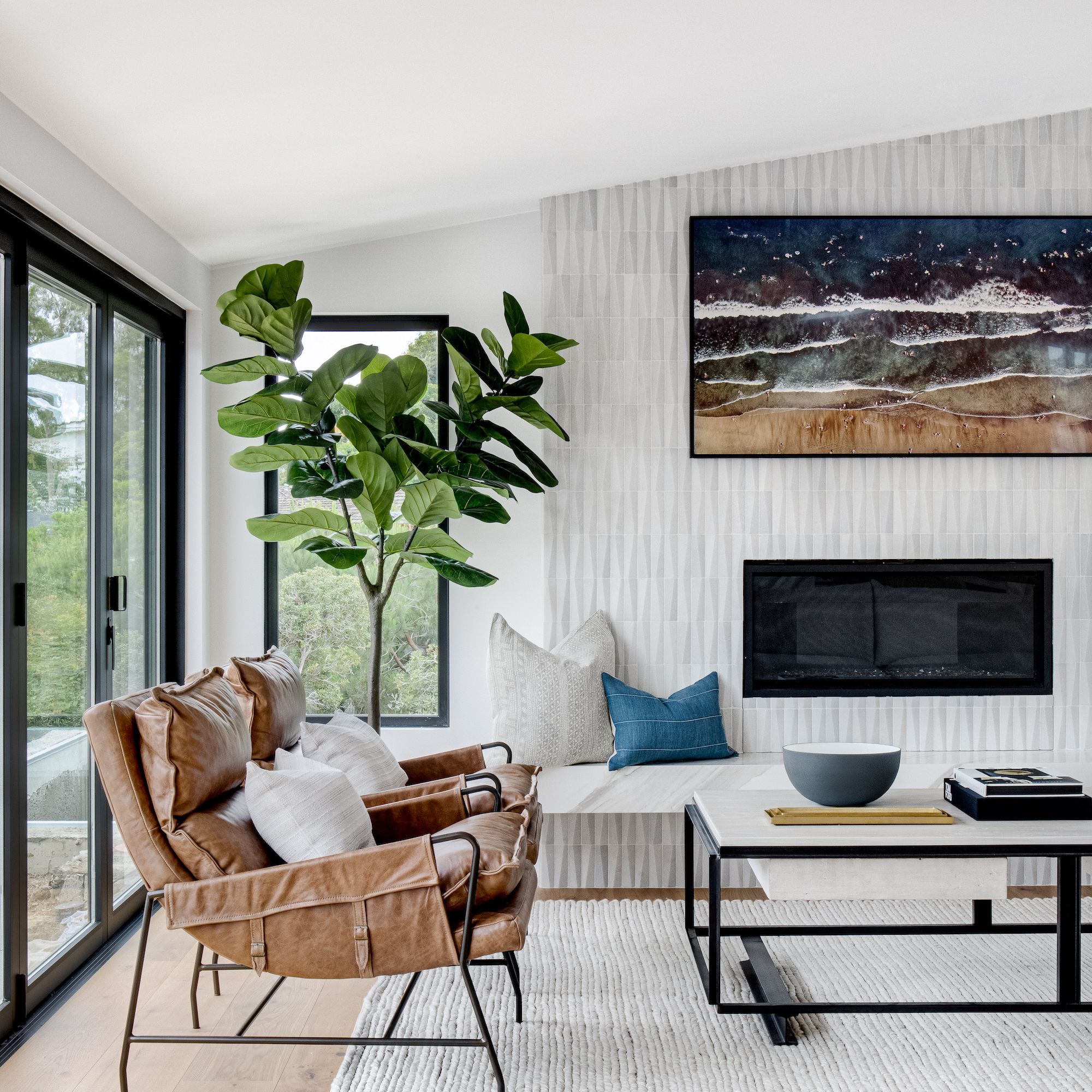 12 living room fireplace ideas – placement and decor tips | Real Homes, image size:2000x2000