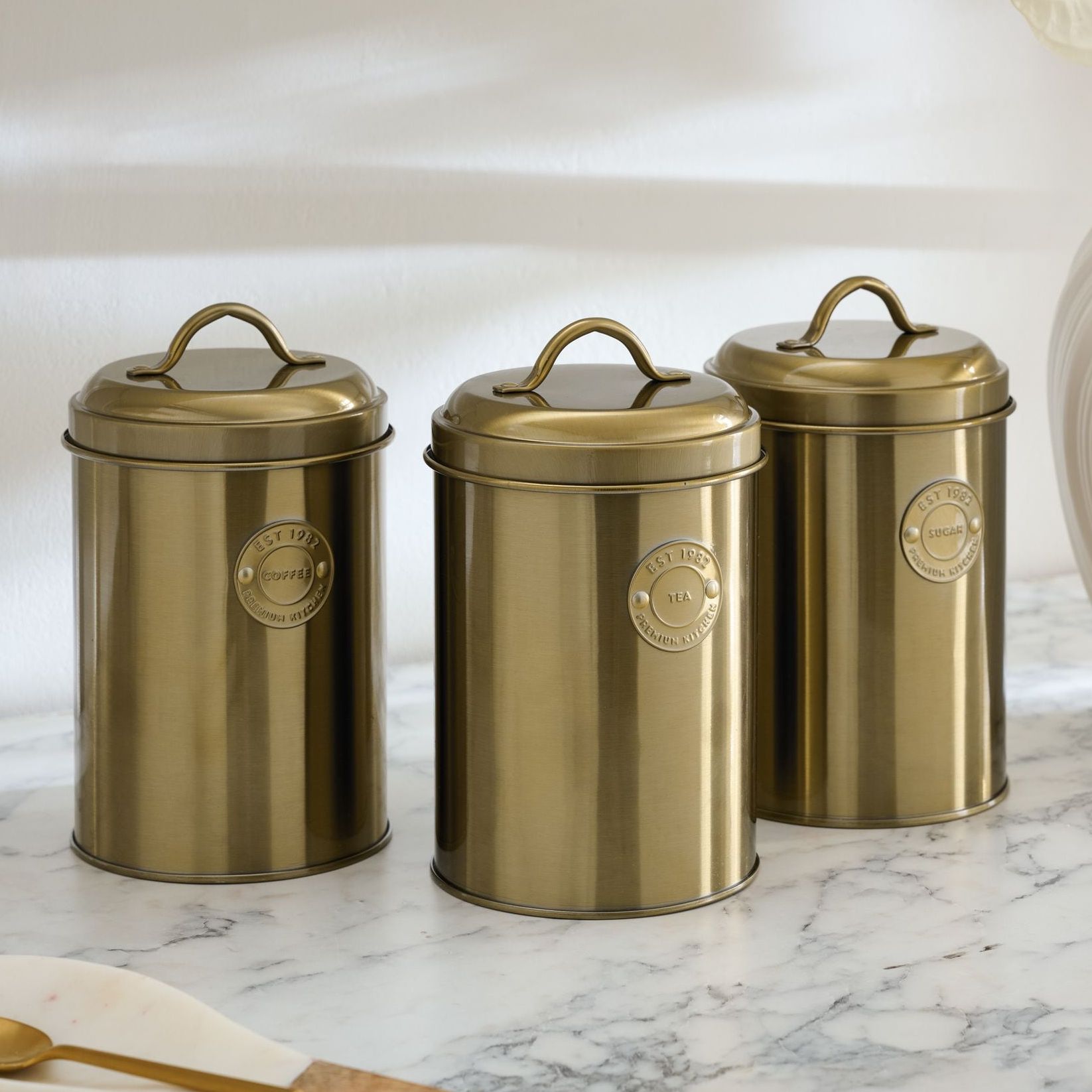 Set of 3 Gold Gold Badge Storage Jars - Size One