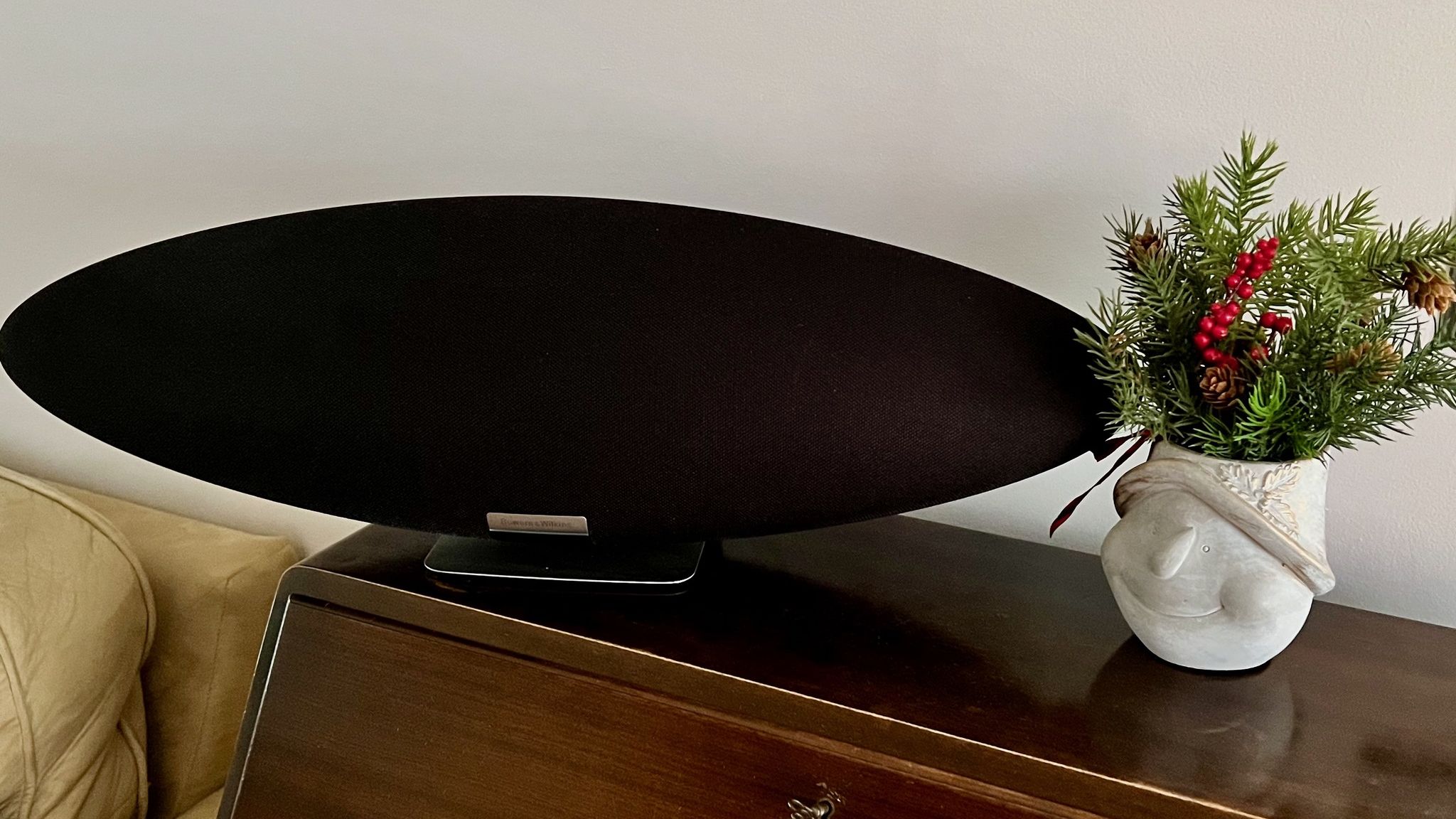 ✨ Bowers & Wilkins Zeppelin 初代モデル ✨ iBRvfrNXRkEVKXzpsAbTxL.jpeg