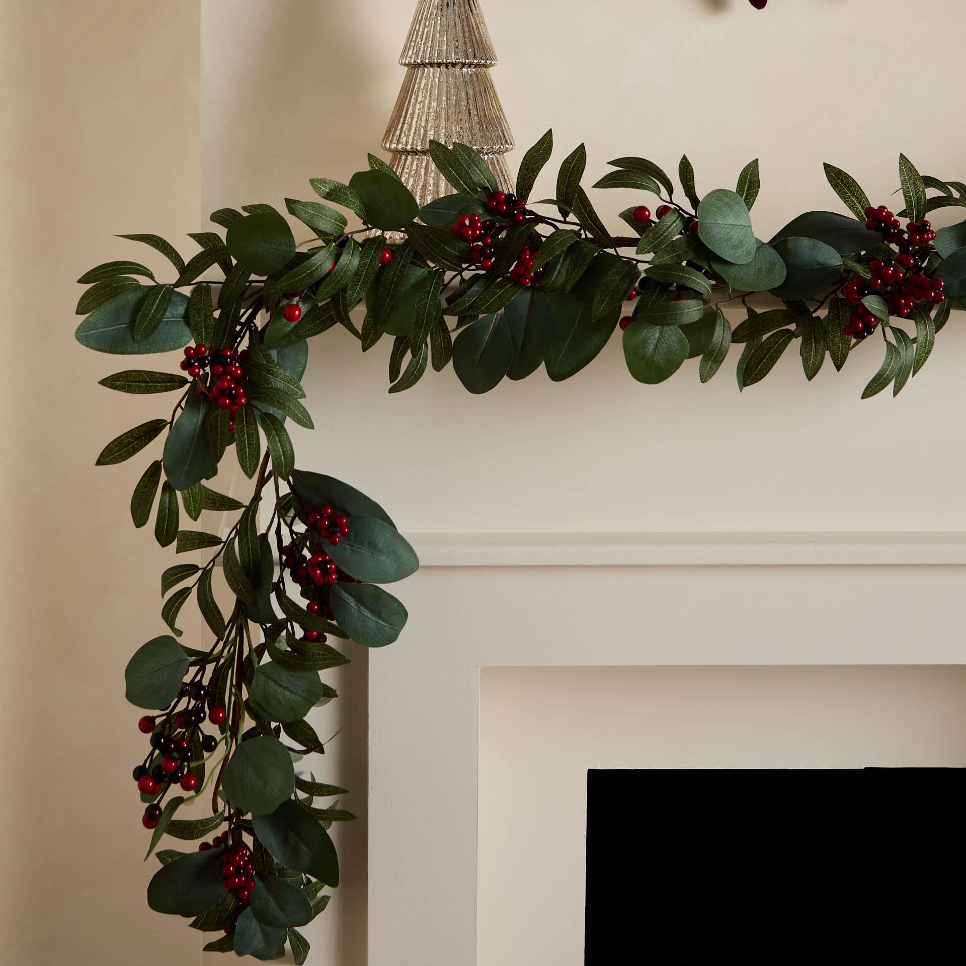 10ft Berry Garland