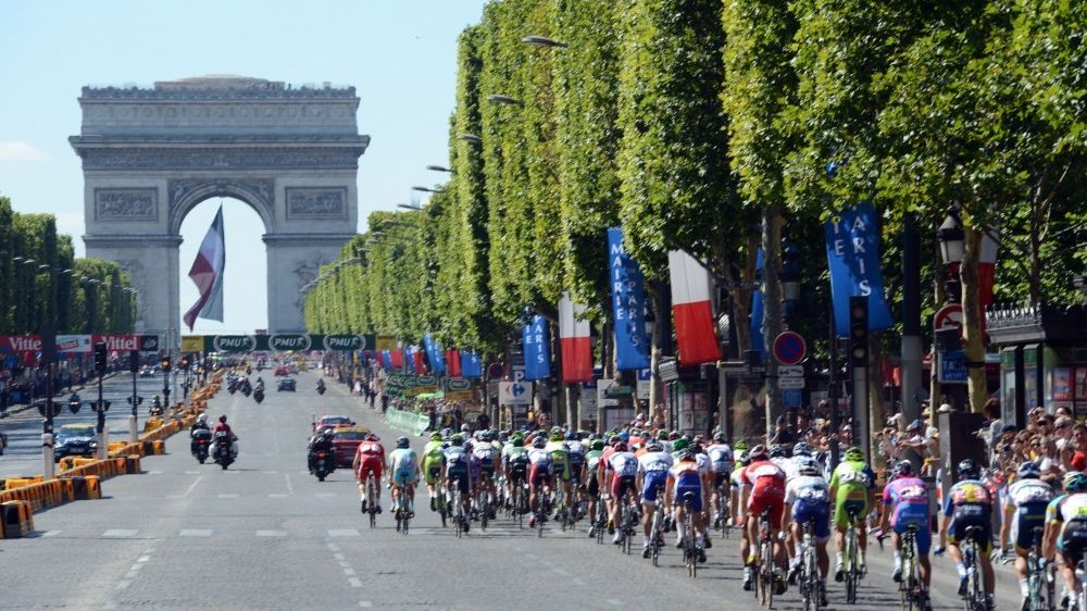Chinese businessman wants to buy Tour de France, according to reports | Cycling Weekly