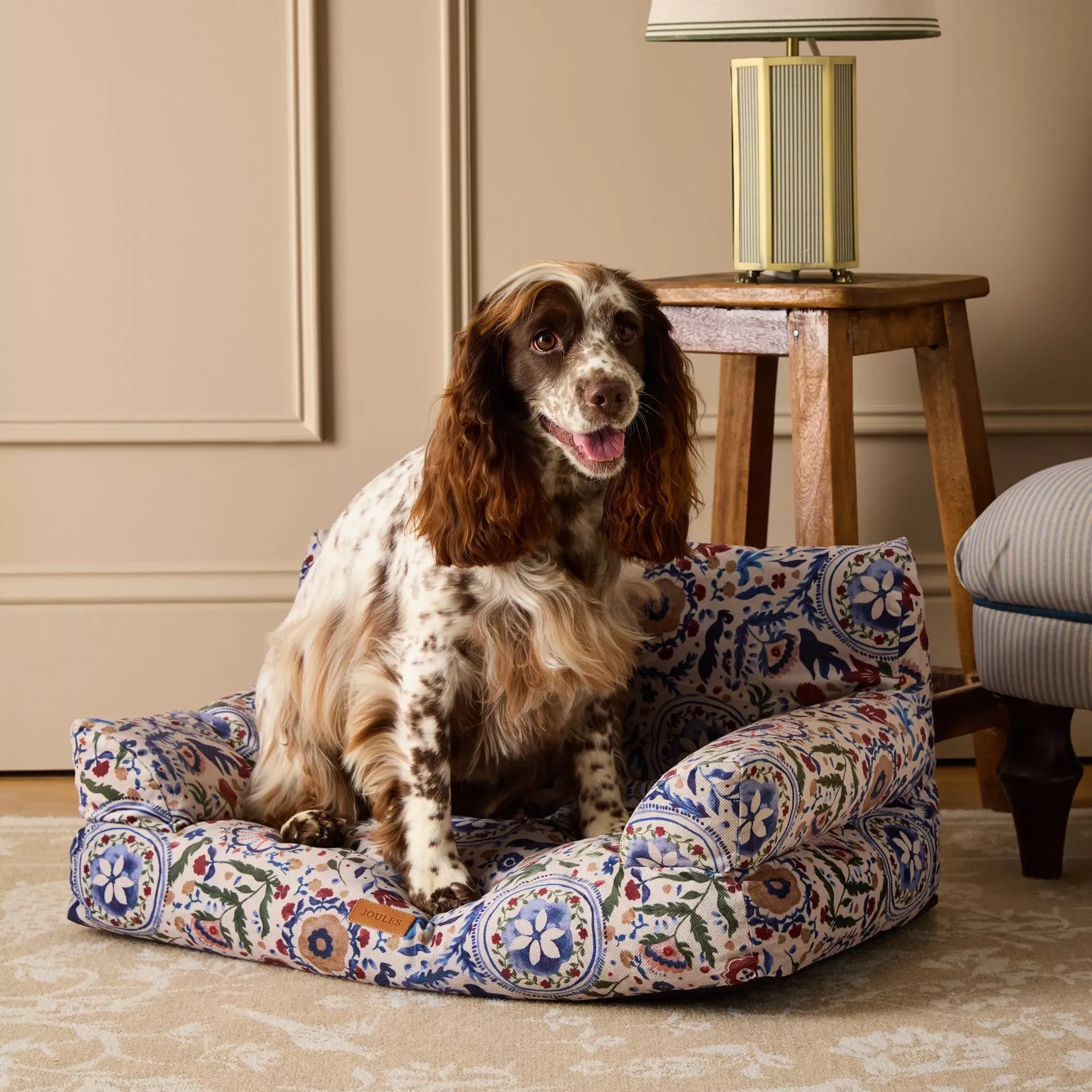 Joules Festival Floral Pet Sofa, Multi