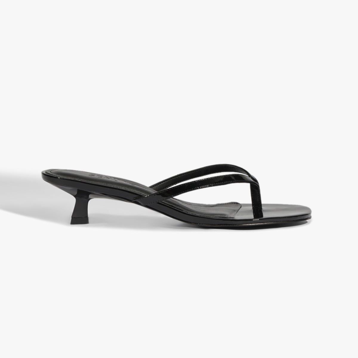 Carolyn Patent Sandal - 5 / Black / Patent