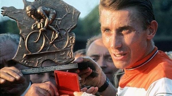 Insigne Décalcomanie Tête Jacques Anquetil – Neuf