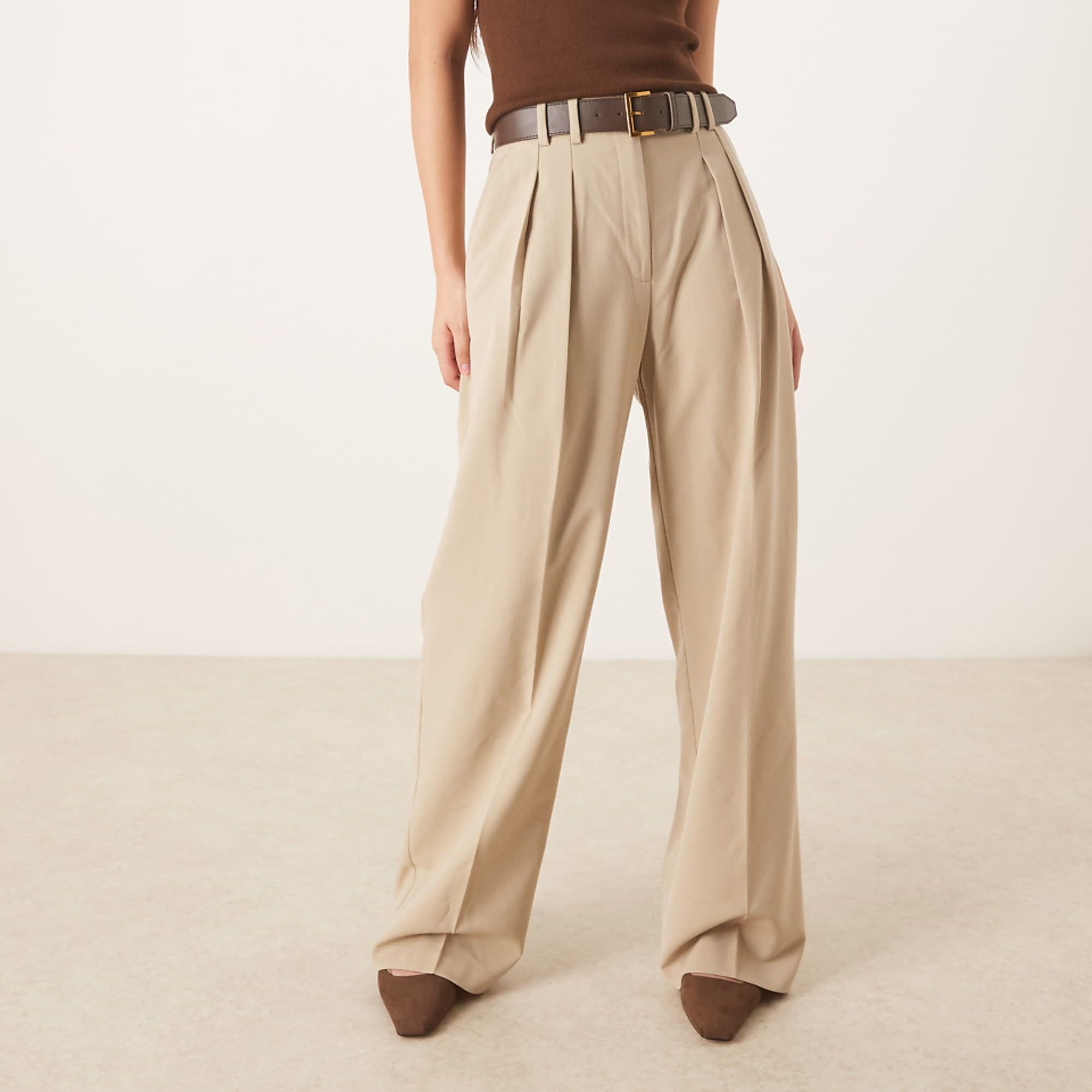 Asos Design Tailored Belted Wide Leg Trousers With Pleat Detail in Neutral
