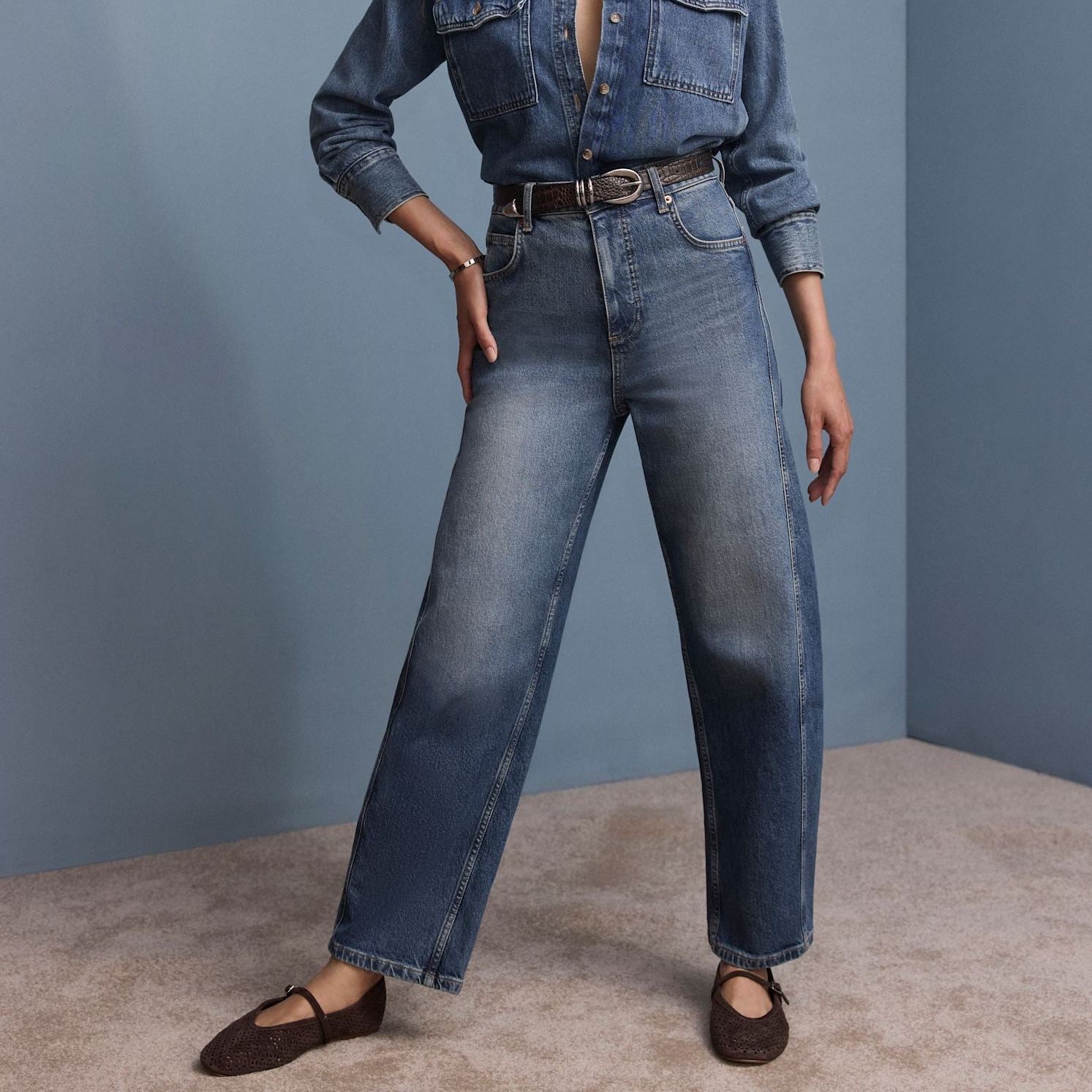 Mid Indigo Barrel Leg Jeans