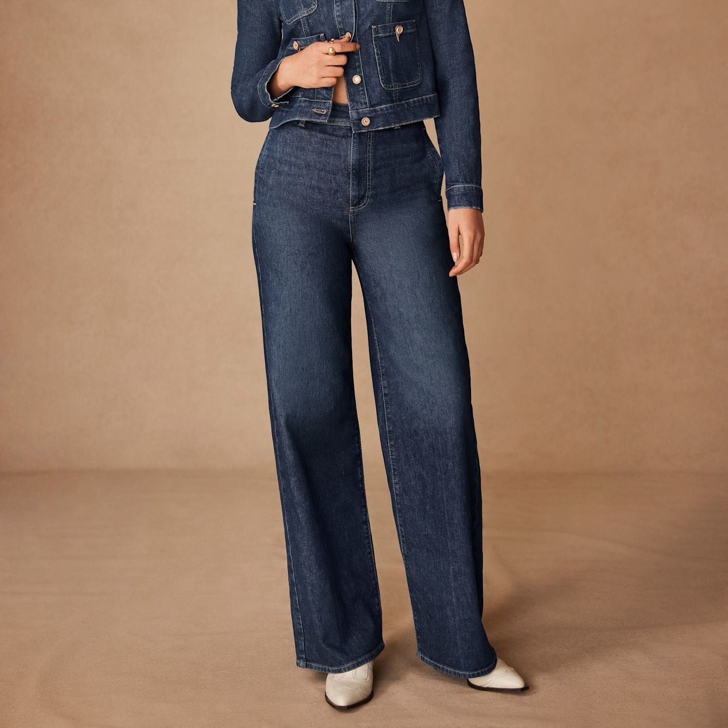 Indigo Wash Wide Jeans