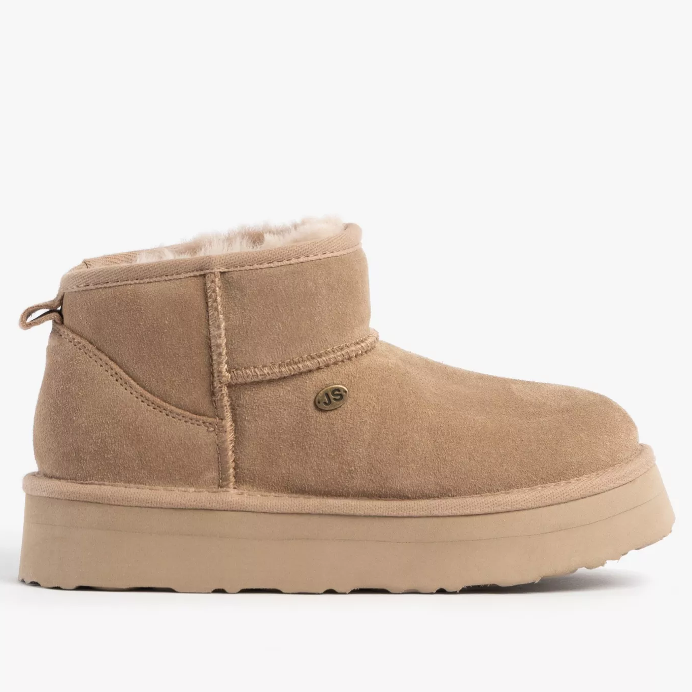 UGG platform boot lookalike made from real suede, with a wool lining