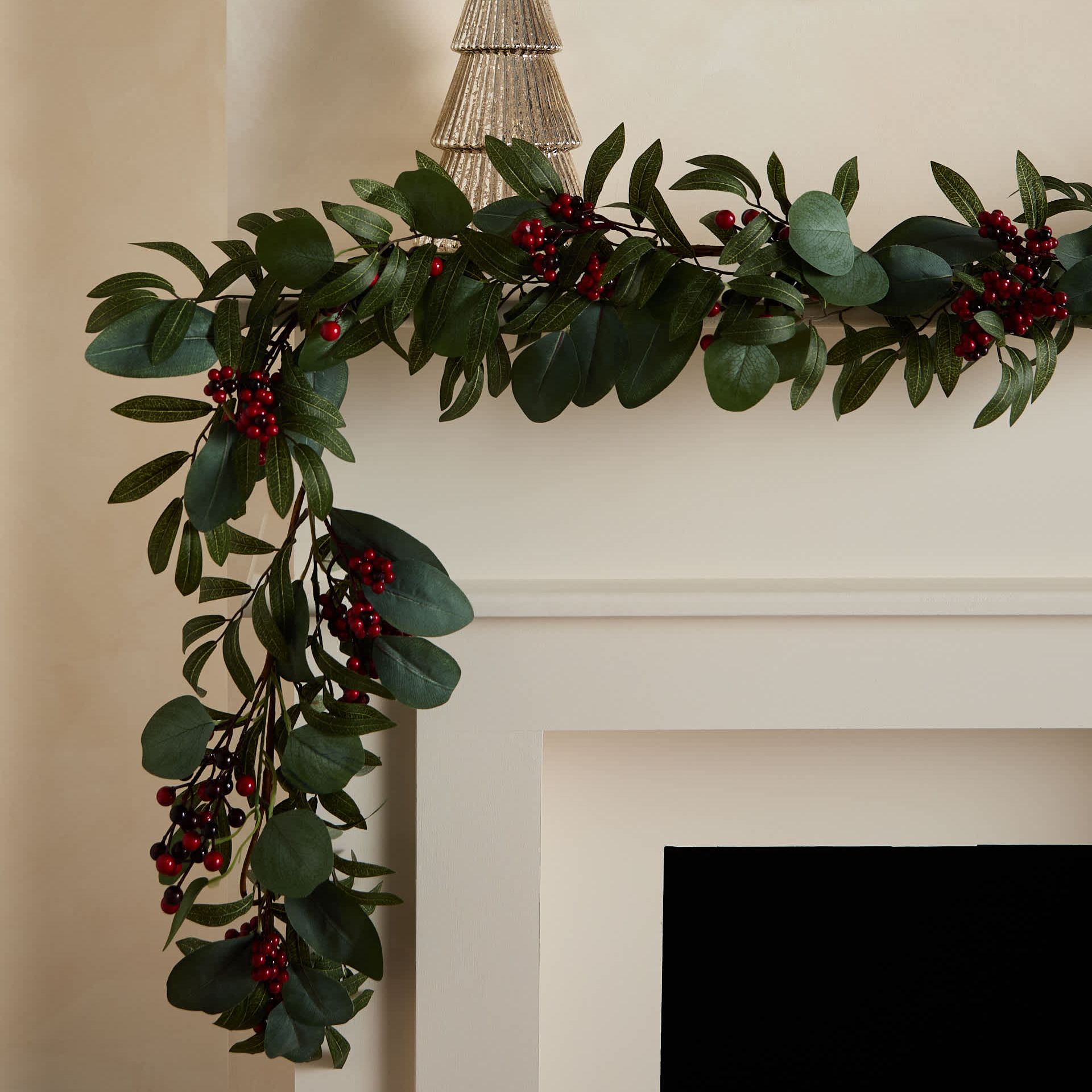 10ft Berry Garland