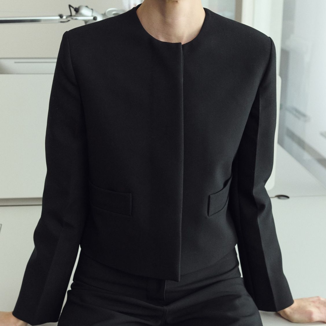 Crop Suit Blazer - Women | Mango United Kingdom