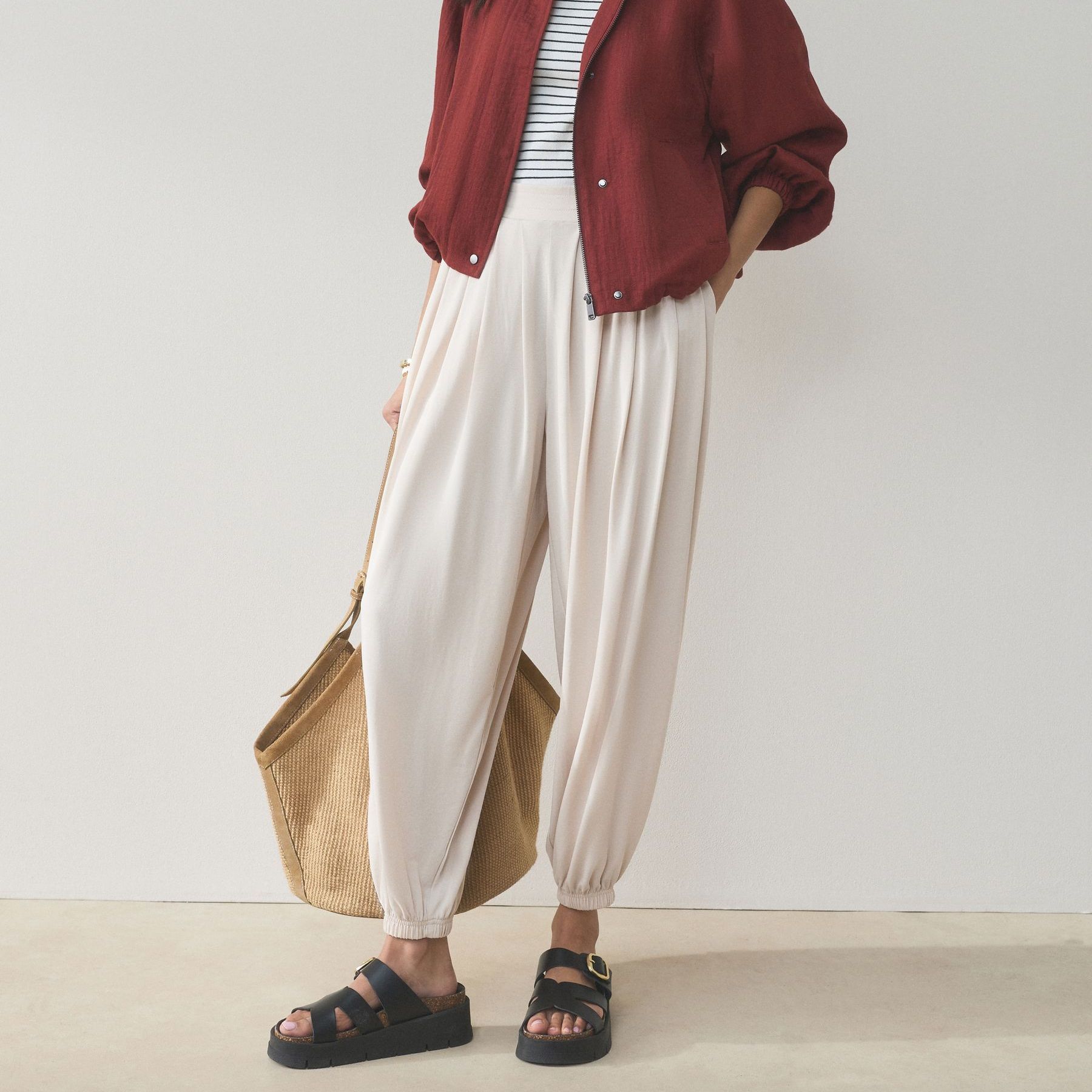 Neutral Slinky Pleated Balloon Trousers - Size Xs Short