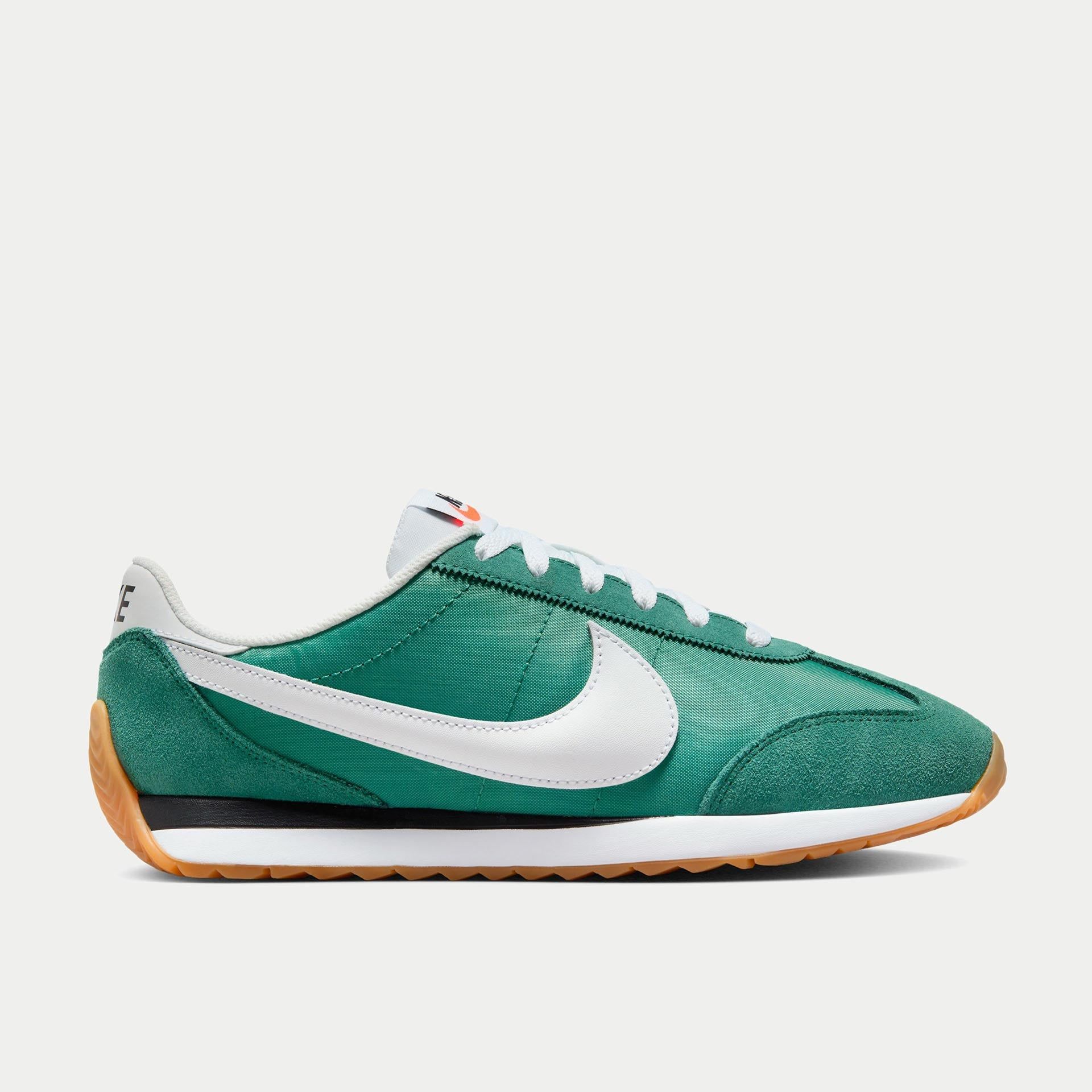 Pacific Shoes - Evergreen Aura/white/black/total Orange