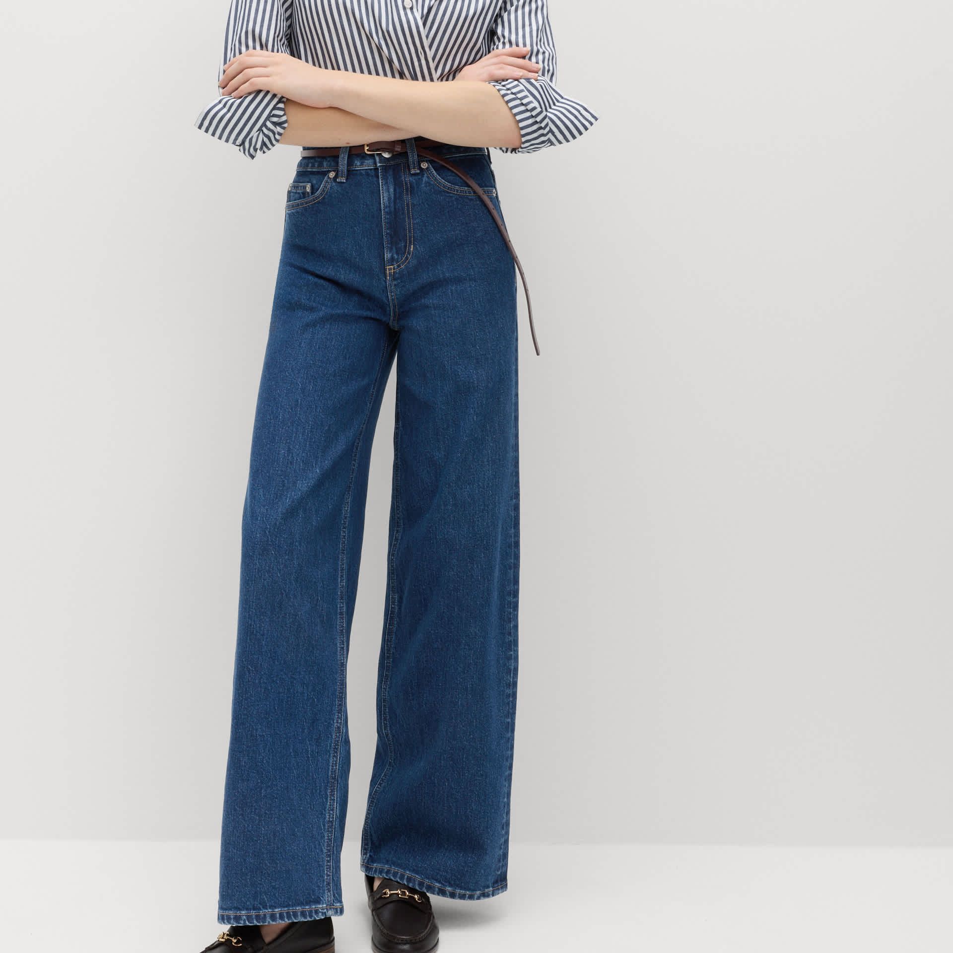 The Wide-Leg Jeans
