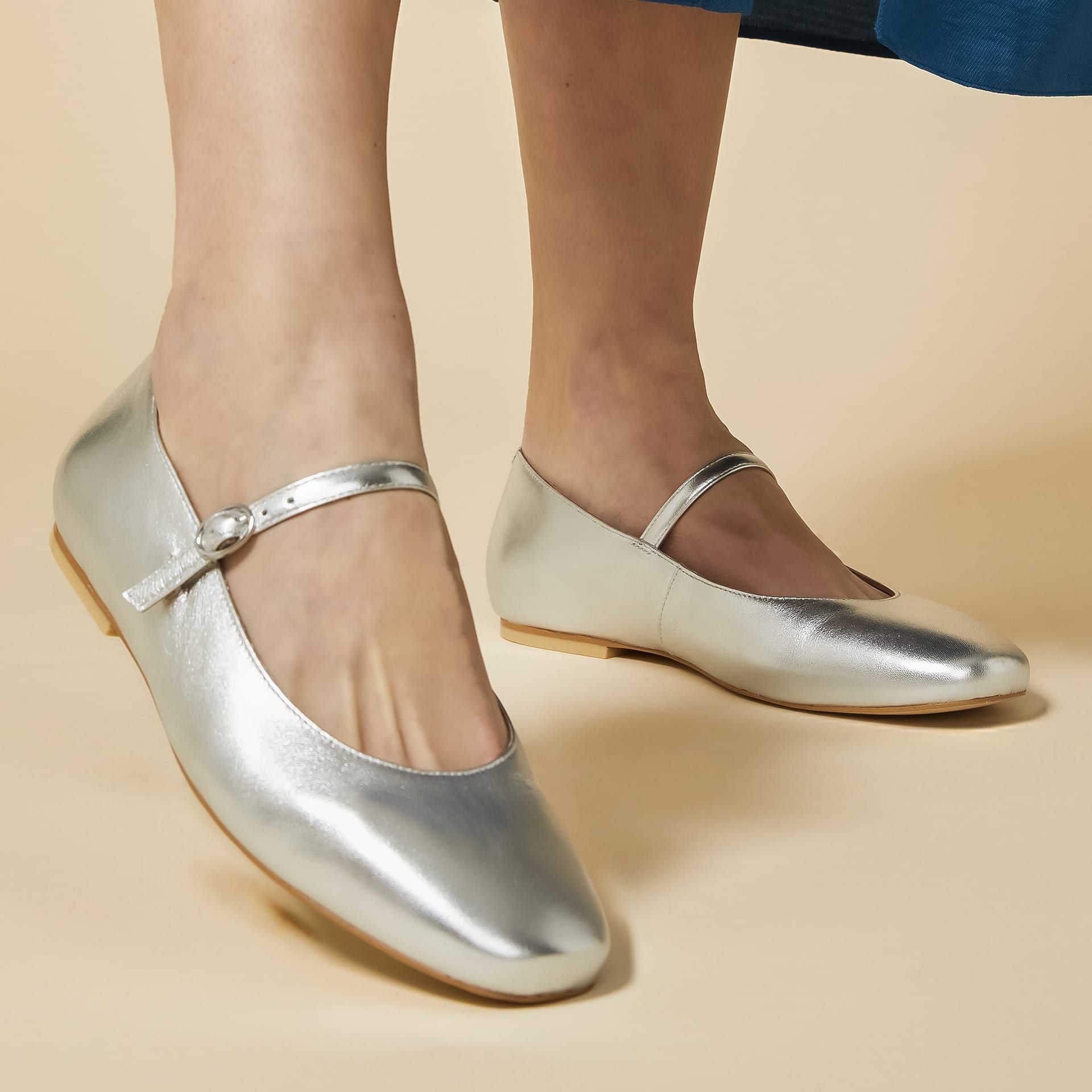 Leather Buckle Flat Pumps