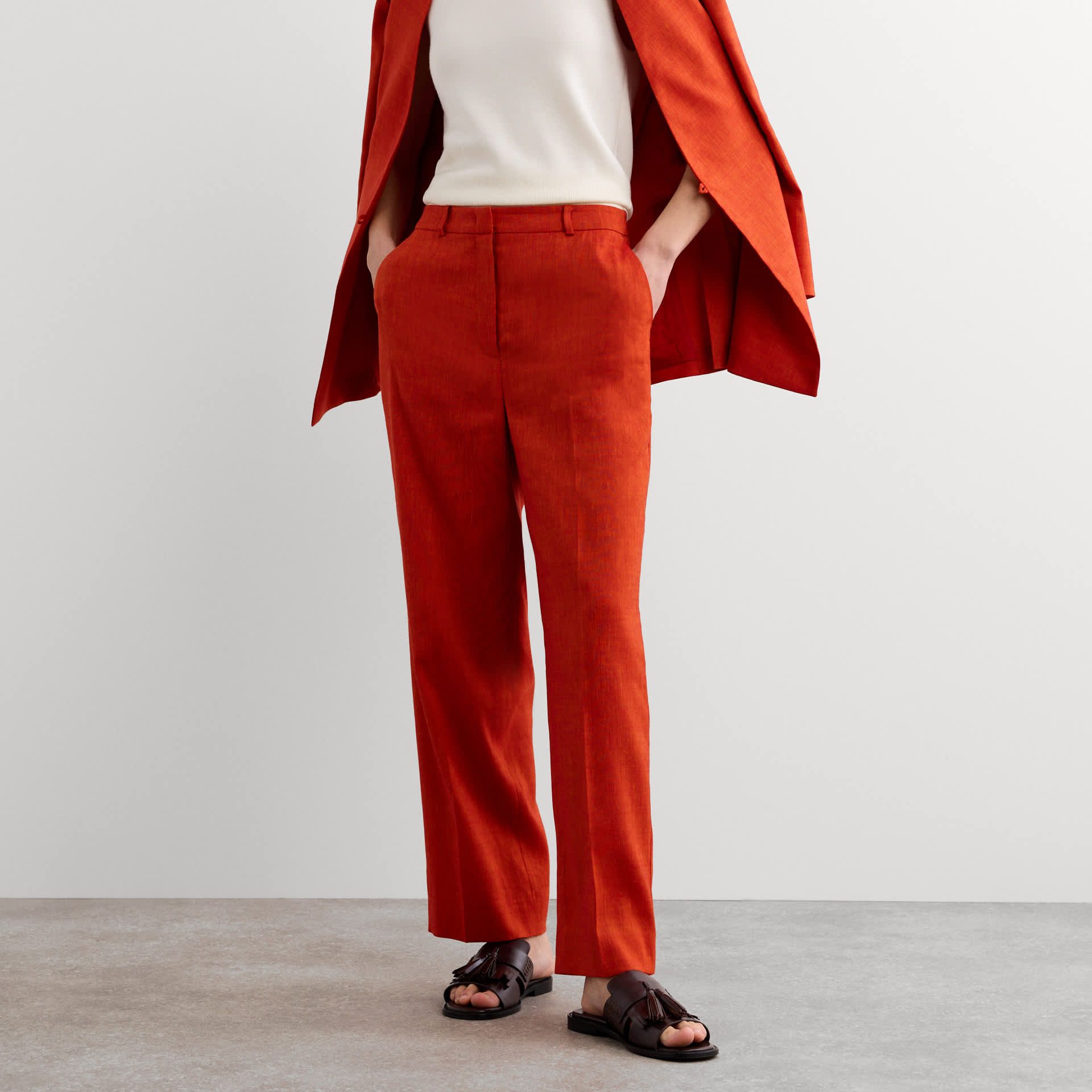 Linen Rich Tapered Trousers With Wool